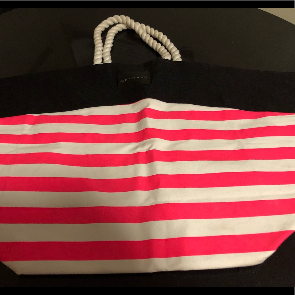 Victoria’s Secret beach bag